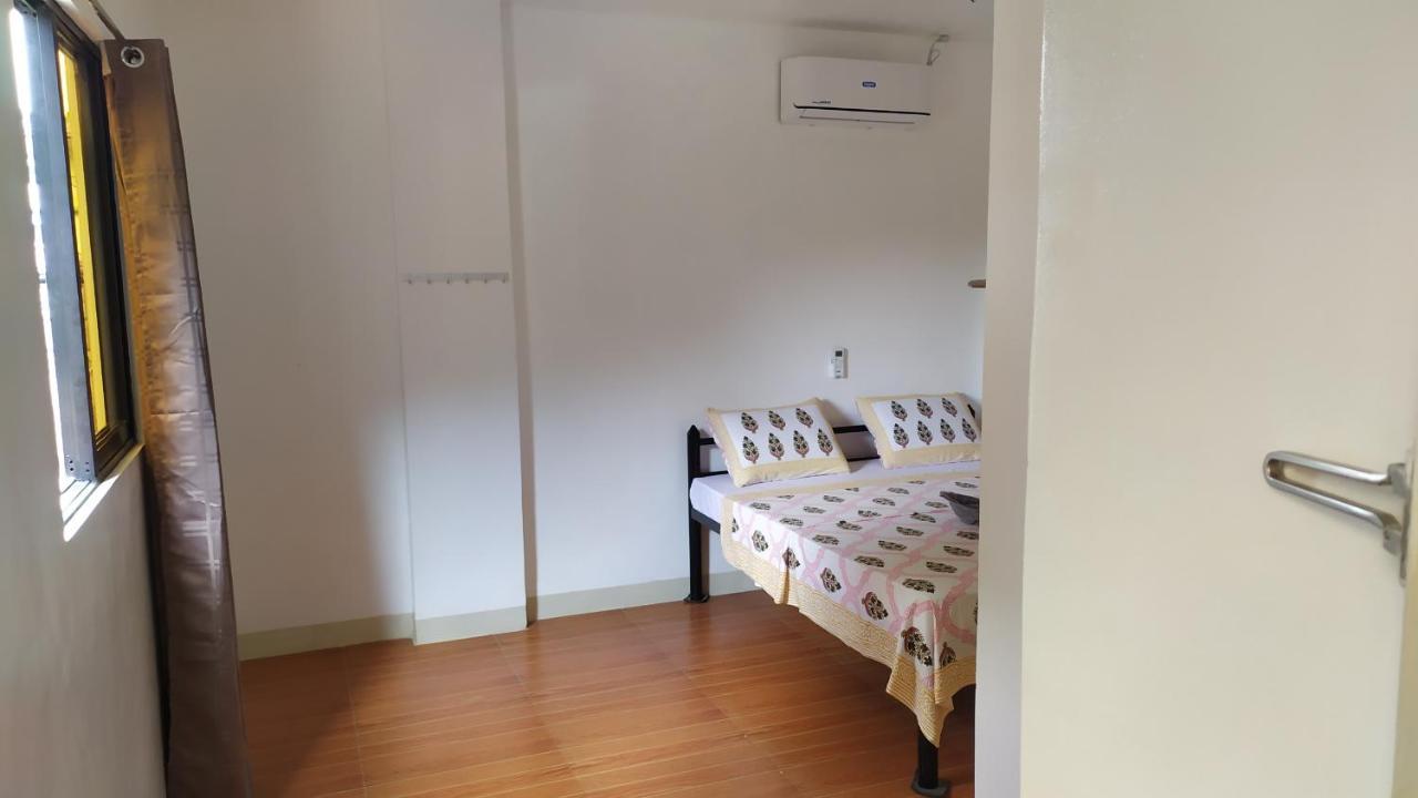 Hotel Ashoka เอลนิโด ภายนอก รูปภาพ